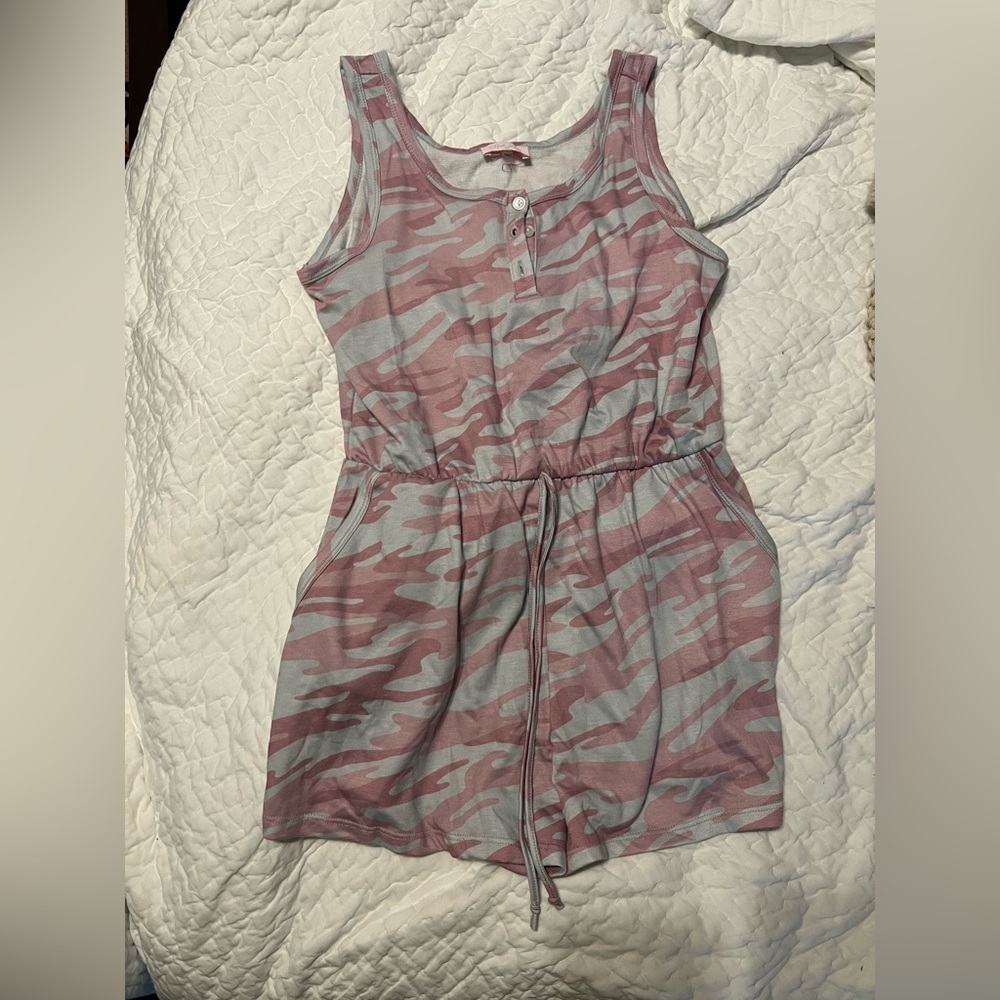 Pink Lily pink and gray camo romper Size Medium